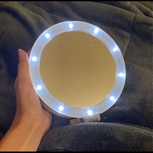 Vintage marykay ringlight mirror